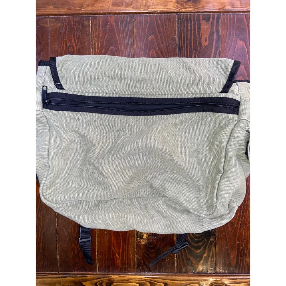 Hempmania messenger bag